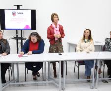 Secretária da Família e Desenvolvimento Social, Fernanda Richa, participa de encontro de gestores na Casa da Mulher Brasileira - Foto: Rogério Machado/SECS