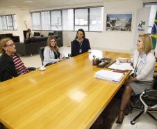 Secretária da Família e Desenvolvimento Social, Fernanda Richa, comanda a primeira reunião do Codesul em 2016 - Foto: Rogério Machado/SECS