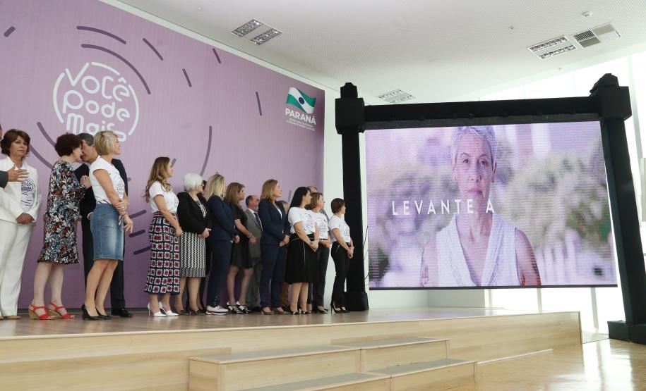 Paraná é o primeiro estado a adotar dispositivo para mulheres em situação de risco - Foto: Rogério Machado/SECS