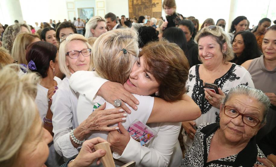 Paraná é o primeiro estado a adotar dispositivo para mulheres em situação de risco - Foto: Rogério Machado/SECS