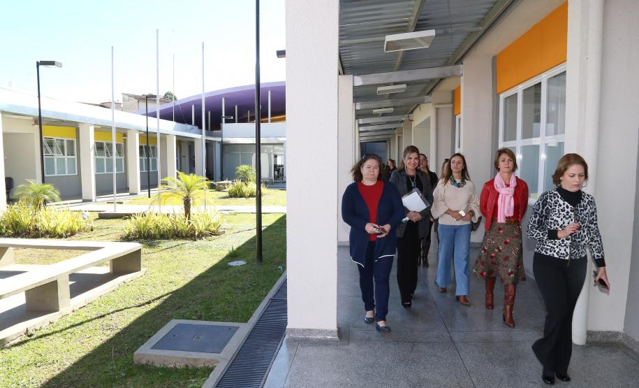 Secretária da Família e Desenvolvimento Social, Fernanda Richa, participa de encontro de gestores na Casa da Mulher Brasileira - Foto: Rogério Machado/SECS