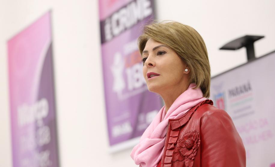 Secretária da Família e Desenvolvimento Social, Fernanda Richa, participa de encontro de gestores na Casa da Mulher Brasileira - Foto: Rogério Machado/SECS