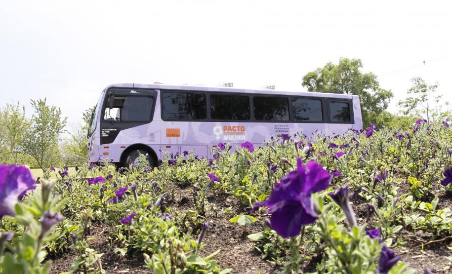 Ônibus Lilás orienta sobre direitos das mulheres em seis municípios - Foto: Aliocha Maurício/SEDS